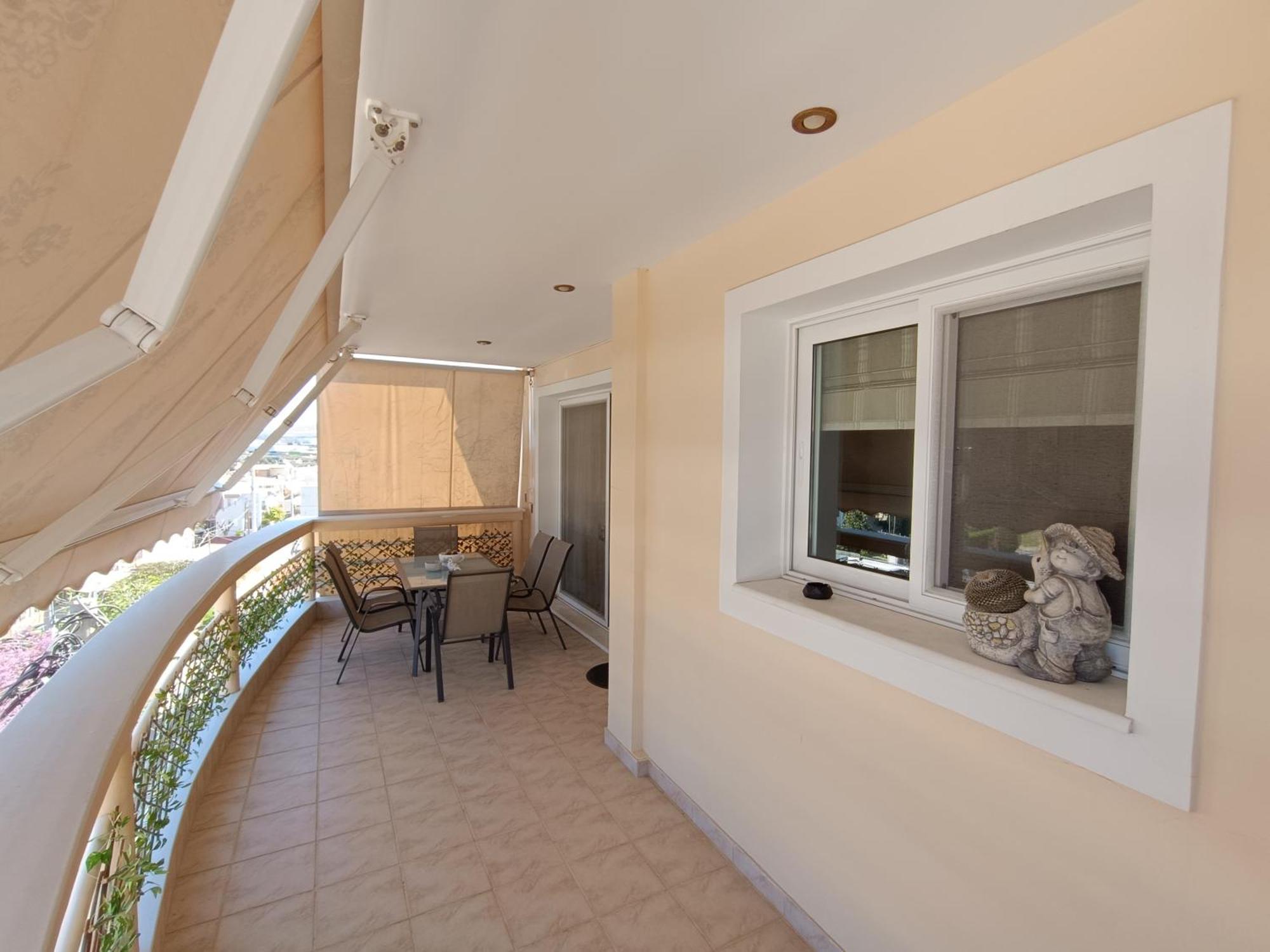 New Elegant Roof Apartment Acharnes Bagian luar foto